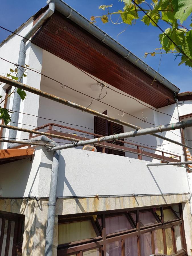 Apartmani Rosanda 2 Petrčane Exterior foto
